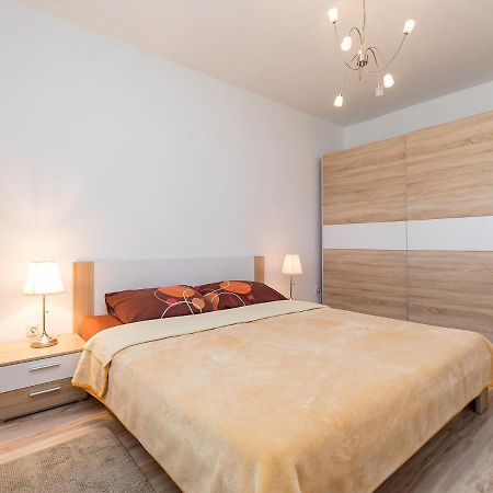 Tasha Apartment โปเรช ภายนอก รูปภาพ